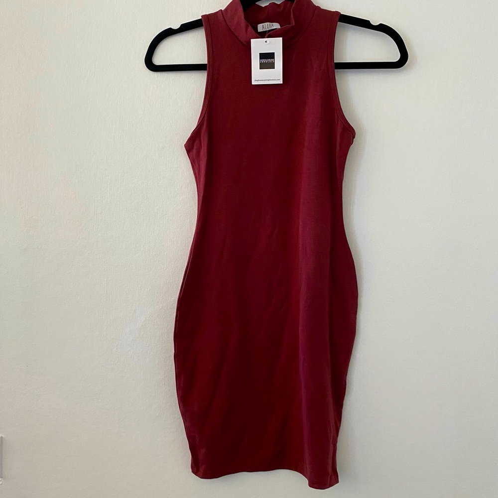 Wonderland body con dress